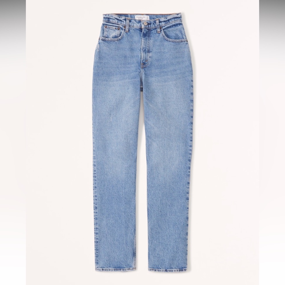 Abercrombie Curve Love Ultra High Rise 90s Straight Jean - Size 26 SHORT